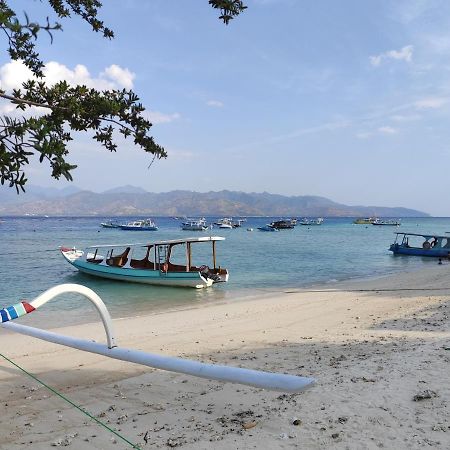 Lisa Homestay Gili Trawangan Esterno foto