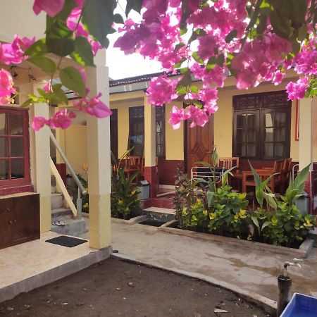 Lisa Homestay Gili Trawangan Esterno foto