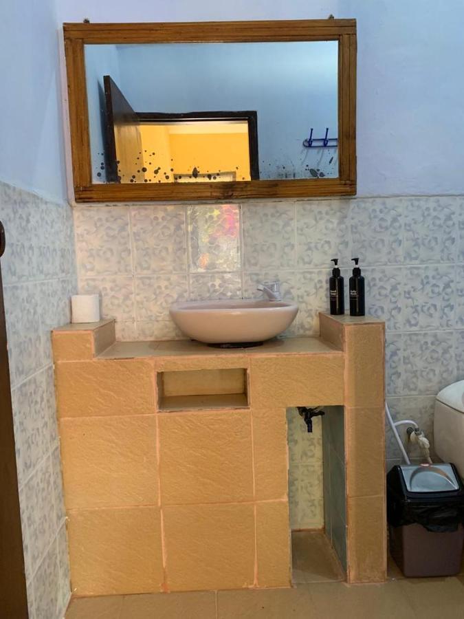 Lisa Homestay Gili Trawangan Esterno foto